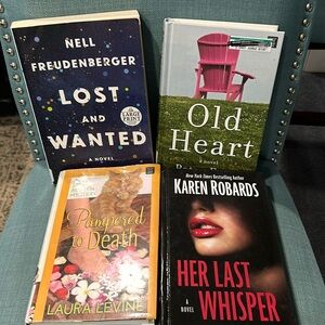 Lot of 4 LARGE PRINT adult books, EUC